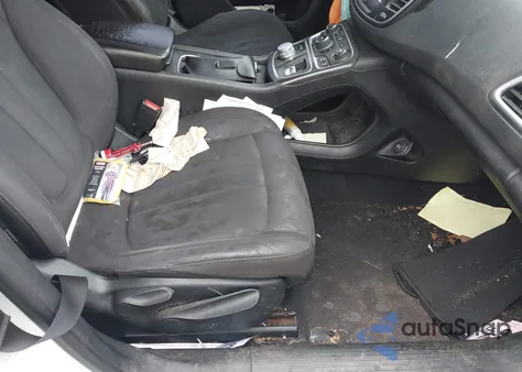 2015 Chrysler 200 Limited from USA, damaged, VIN 1C3CCCAB9FN663606